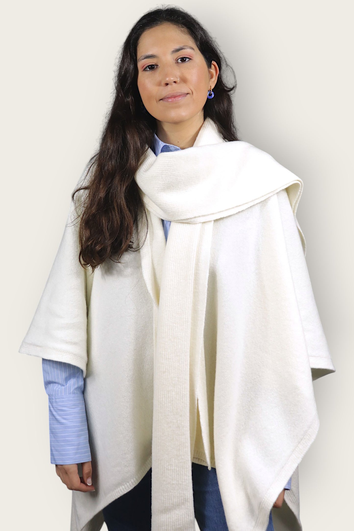 Women's pearl lambswool scarf cape in pearl knit. Versatile wool knitwear with attached scarf detail