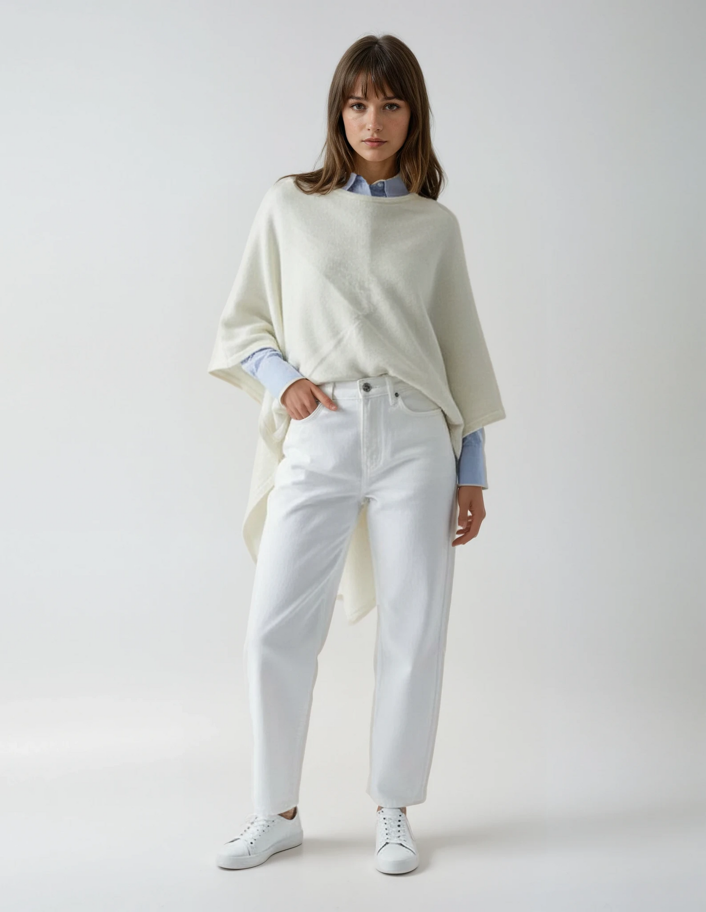 Women's pearl wool poncho (one size). Versatile and flattering loose fit for easy layering in fall and winter